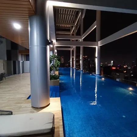 Cl 30A Super Kl View Infinity Pool Klcc Apartment Kuala Lumpur Exterior photo
